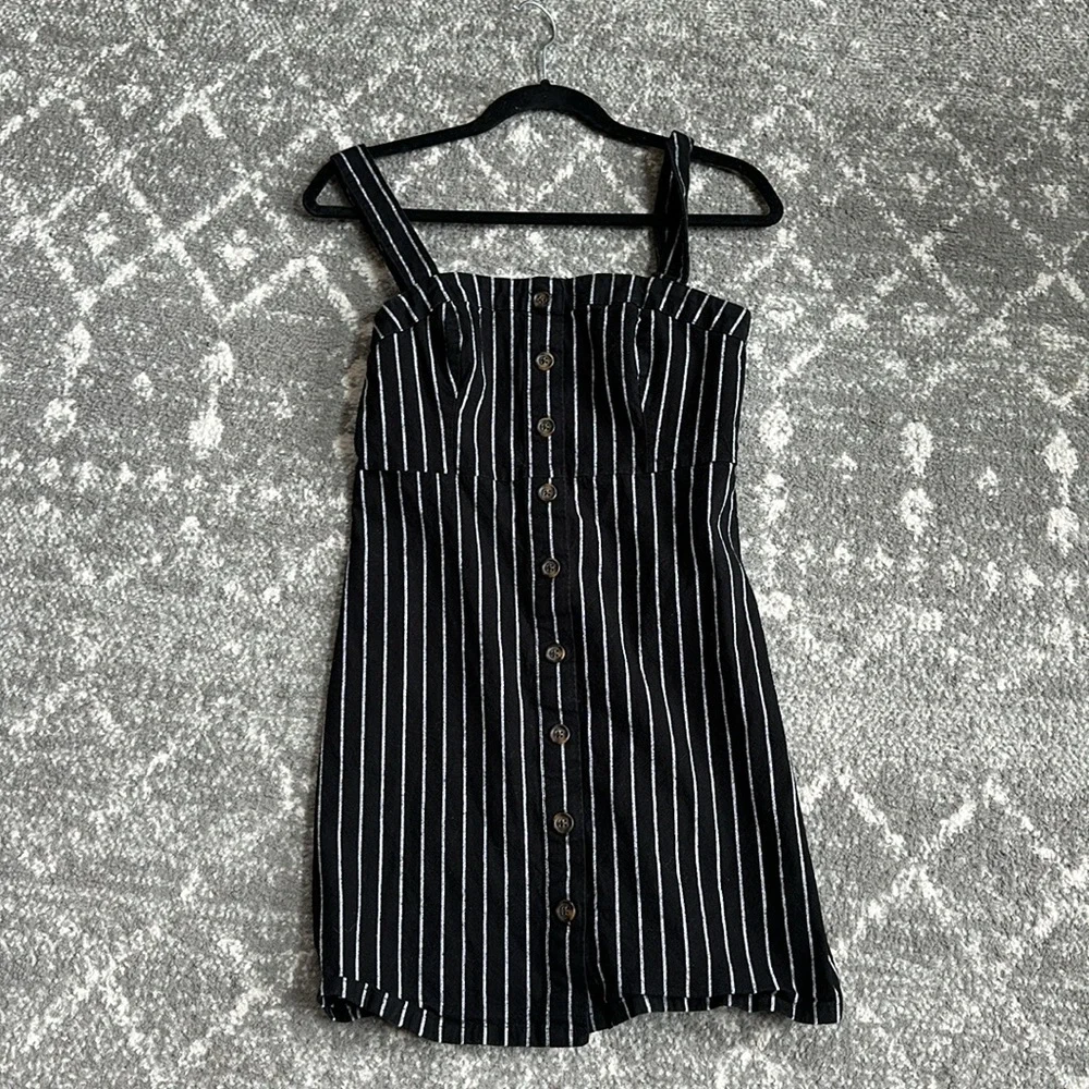 Hollister Mini Button Down Dress - Picture 3 of 9